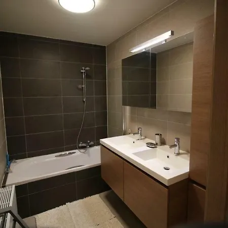 Apartment Res. Prado - 4 Pers, 2 Slpk, Vlakbij Zeedijk *